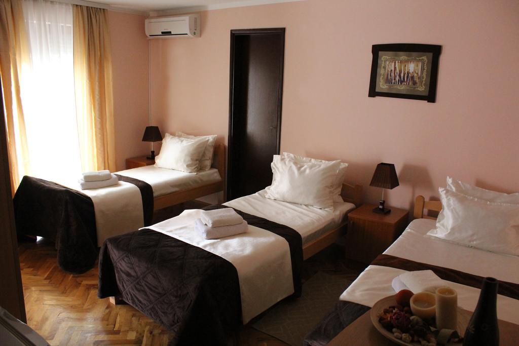 Guest Accommodation Zone Niska Banja Kamer foto